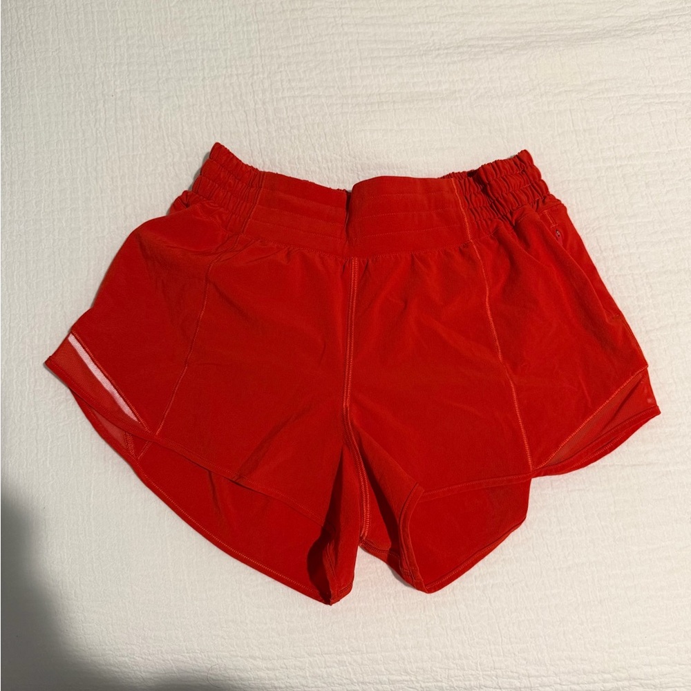 Lululemon Athletica Hotty Hot Shorts 2.5in inseam| Red Athletic Shorts | size 6